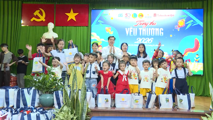 Ấm áp Chương trình "Trung Thu Yêu Thương 2026" tại Làng Thiếu niên Thủ Đức - Ảnh 7.