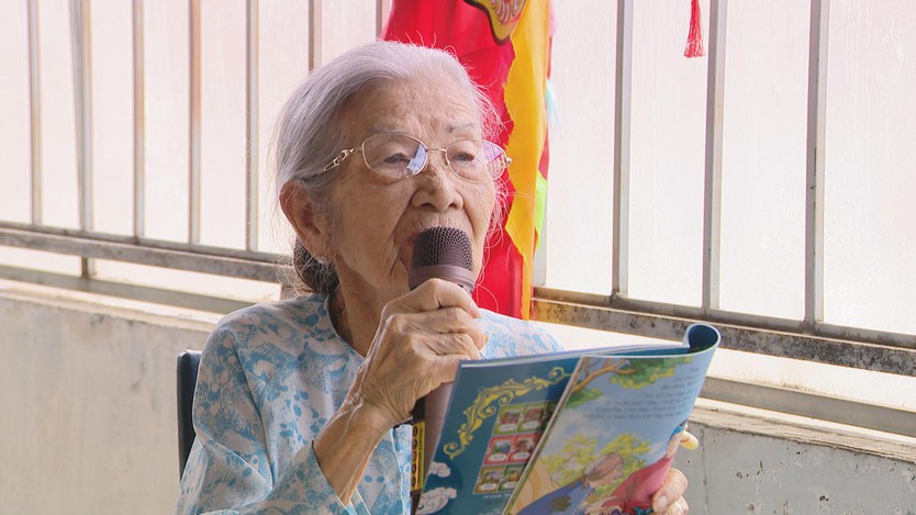 Trung thu cho bệnh nhi: Ấm áp chương trình tại Bệnh viện Nhân dân Gia Định - Ảnh 1.