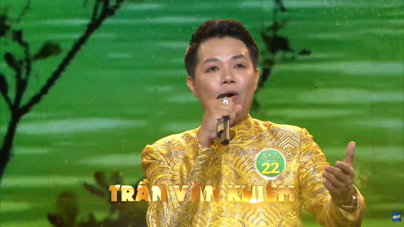 Trần Văn Khiêm áp lực với vai Nguyễn Trãi | CKXH Chuông vàng vọng cổ- Ảnh 8.