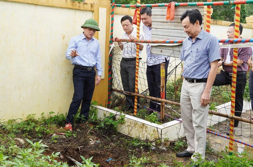 Bảo đảm an toàn cho người dân sống quanh khu vực hai hố sụt ở Quảng Trị - Ảnh 3.