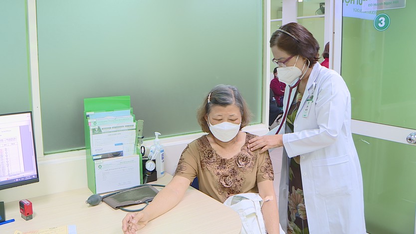 Khám sức khỏe toàn dân tại. TP. Hồ Chí Minh: Giữ trọn mục tiêu "không ai bị bỏ lại phía sau" - Ảnh 3.
