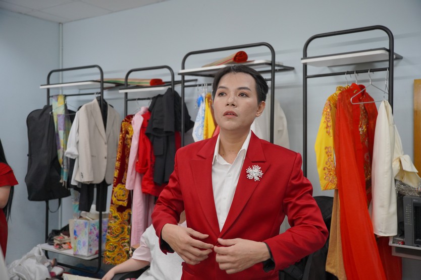 Toàn cảnh đêm vinh danh Chuông vàng vọng cổ 2026: Trọn vẹn cảm xúc - Truyền lửa đam mê - Ảnh 12.