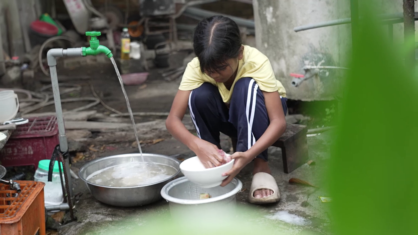 Anh em Raglai vừa học vừa làm chăm mẹ ung thư | Mái ấm gia đình Việt - Ảnh 8.