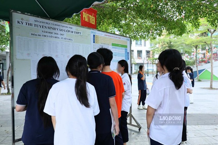 Học sinh mong giảm áp lực thi vào lớp 10 nhưng không chỉ ở số môn thi - Ảnh 1.
