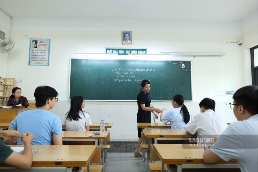 Học sinh mong giảm áp lực thi vào lớp 10 nhưng không chỉ ở số môn thi - Ảnh 2.