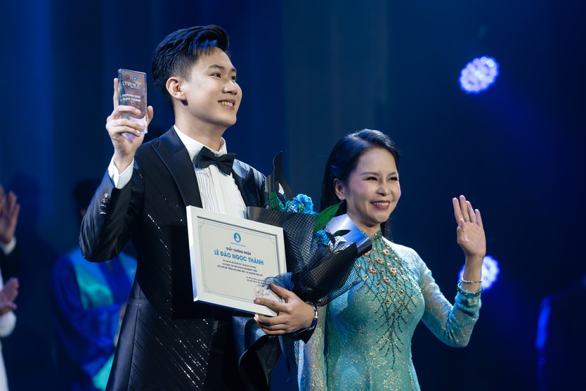 Ba gương mặt trẻ chinh phục sân khấu The TVFACE University 2026 - Ảnh 9.