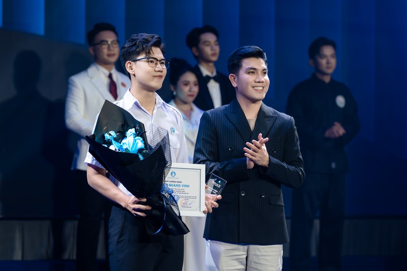 Ba gương mặt trẻ chinh phục sân khấu The TVFACE University 2026 - Ảnh 16.
