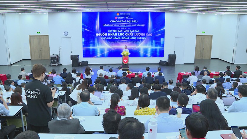 Đào tạo nhân lực công nghệ mới nổi: TP. Hồ Chí Minh đẩy mạnh kết nối ba nhà - Ảnh 1.