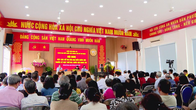 Cử tri TP. Hồ Chí Minh kiến nghị nhiều vấn đề dân sinh trước Kỳ họp thứ hai, Quốc hội khóa XVI - Ảnh 2.