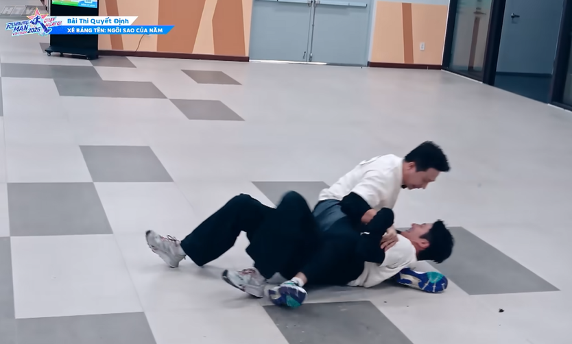 Trấn Thành và Jung Il Woo giằng xé nảy lửa | Running Man 4 - Chạy Ngay Đi - Ảnh 13.