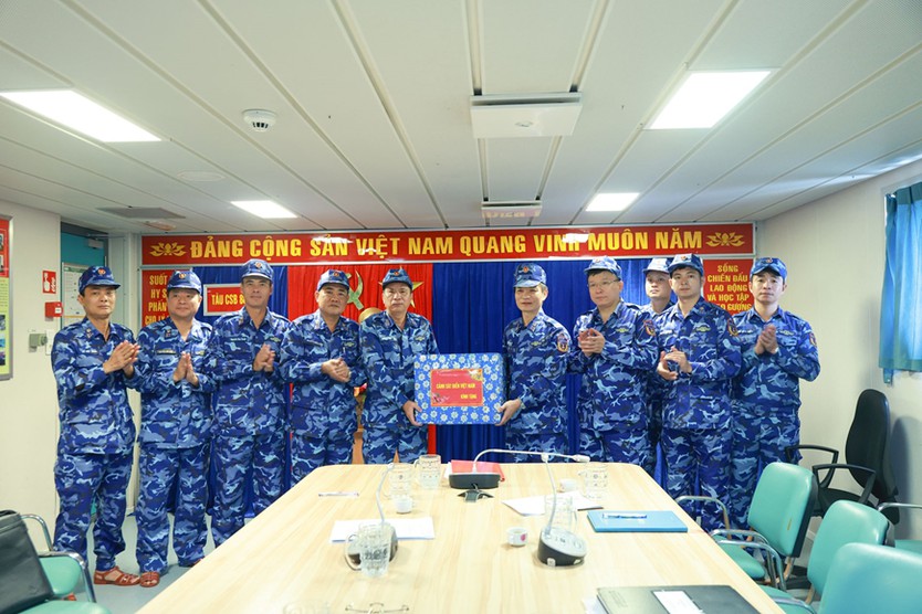 Cảnh sát biển Việt Nam kiểm tra công tác phòng, chống IUU- Ảnh 4.