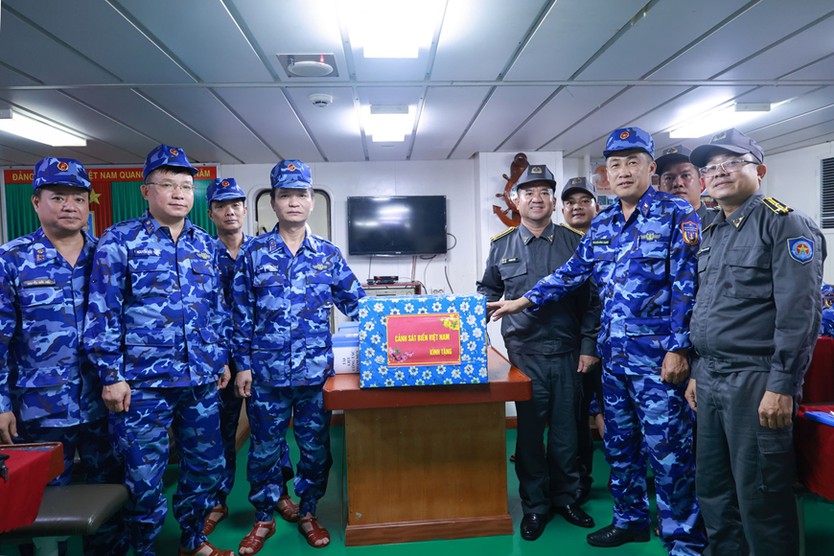 Cảnh sát biển Việt Nam kiểm tra công tác phòng, chống IUU- Ảnh 5.