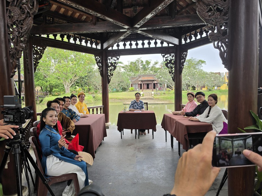 Tốp 9 Chuông vàng vọng cổ trải nghiệm, tìm hiểu di sản tại Bảo tàng Áo dài- Ảnh 9.