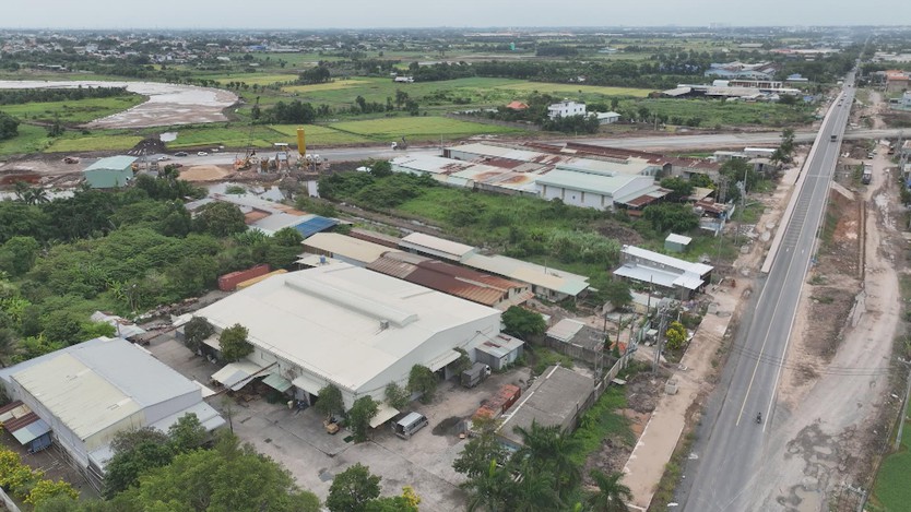 Đẩy nhanh bàn giao mặt bằng cao tốc TP. Hồ Chí Minh - Mộc Bài - Ảnh 1.