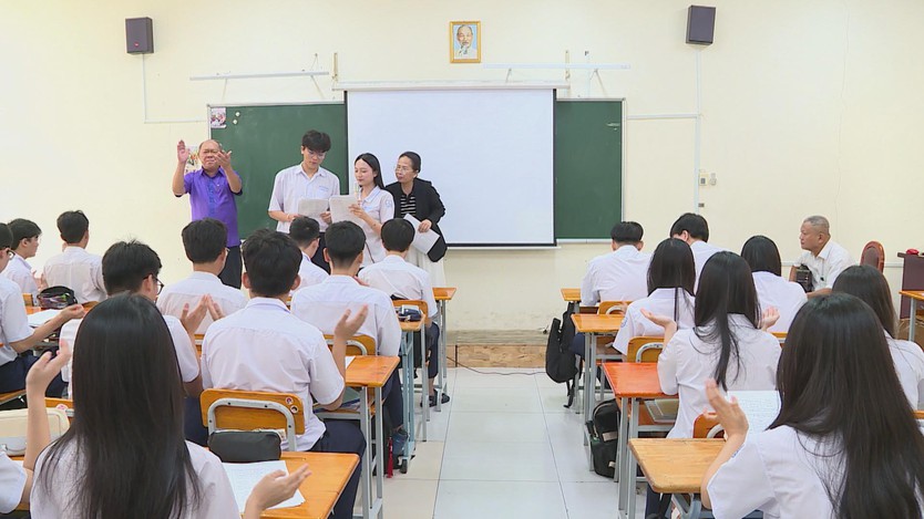 Đưa đờn ca tài tử vào giờ học chính khóa: Gieo hạt giống văn hóa cho thế hệ trẻ - Ảnh 6.