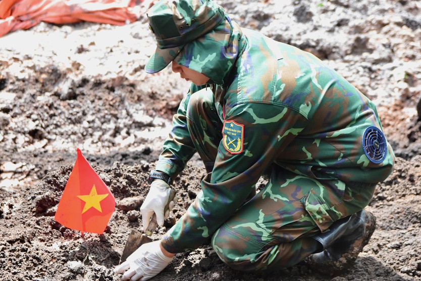 Ngày 30/09, quy tập thêm 10 bộ hài cốt liệt sĩ và 2 bộ di vật tại Công viên Lê Thị Riêng - Ảnh 5.