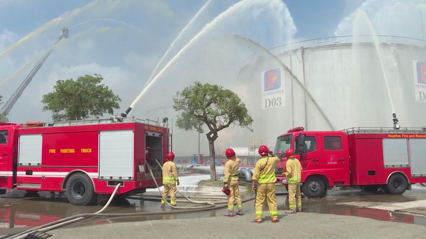 TP. Hồ Chí Minh tăng cường diễn tập PCCC tại các công trình trọng điểm - Ảnh 1.
