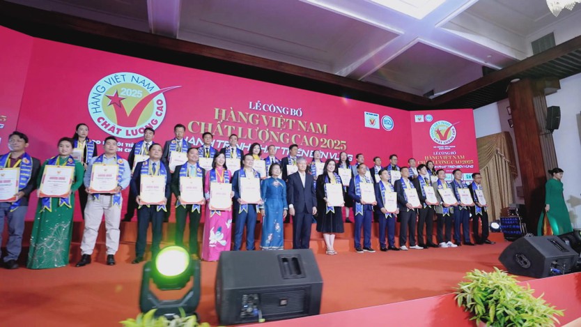 hàng Việt Nam chất lượng cao kỷ niệm 30 năm: Bứt phá để giữ niềm tin người tiêu dùng - Ảnh 2.