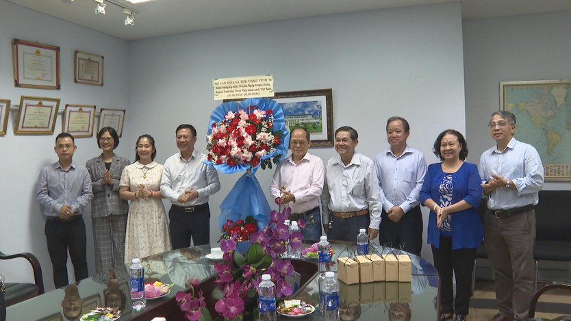 Ngành Xuất bản TP. Hồ Chí Minh: Đổi mới công nghệ, hướng tới "Thủ đô sách thế giới" - Ảnh 1.