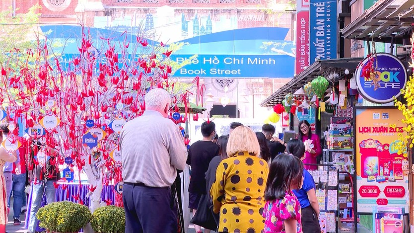 Ngành Xuất bản TP. Hồ Chí Minh: Đổi mới công nghệ, hướng tới "Thủ đô sách thế giới" - Ảnh 4.