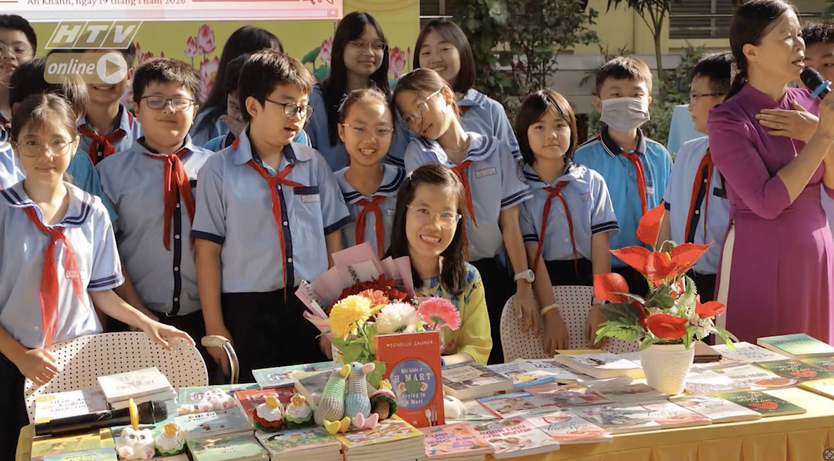Lê Hồng Phương Hạ: Hành trình của người "bắc cầu ngôn ngữ" - Ảnh 11.