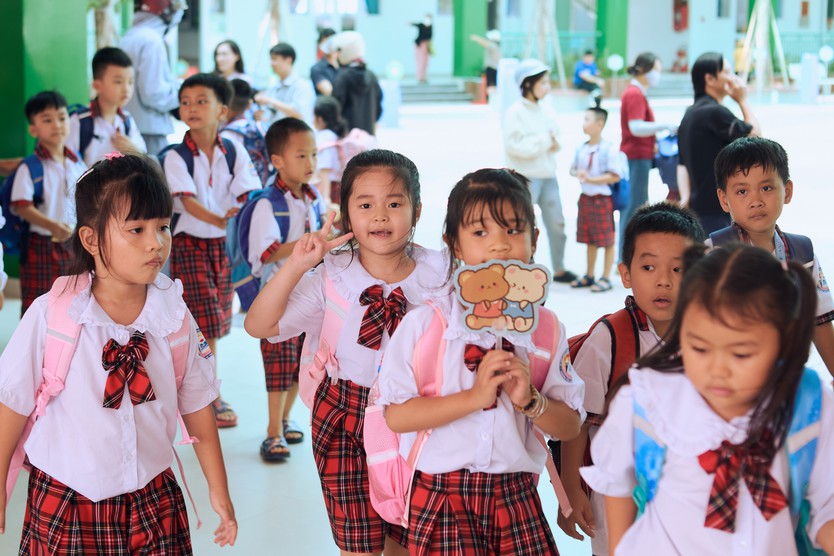 Bồi hồi chuẩn bị buổi khai giảng đầu tiên trong ngôi trường mới của Phường Bình Hưng Hoà, TP. Hồ Chí Minh - Ảnh 15.