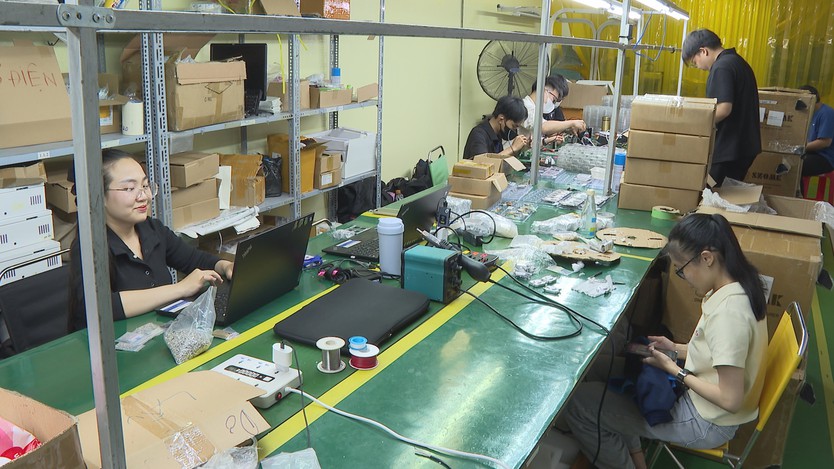 Thúc đẩy doanh nghiệp công nghệ thương mại hóa sản phẩm - Ảnh 8.