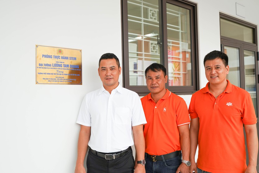 FPT Telecom đồng hành cùng Bộ Công an trao tặng phòng STEM tại các điểm trường khó khăn, mở cánh cửa công nghệ cho thế hệ tương lai - Ảnh 3.