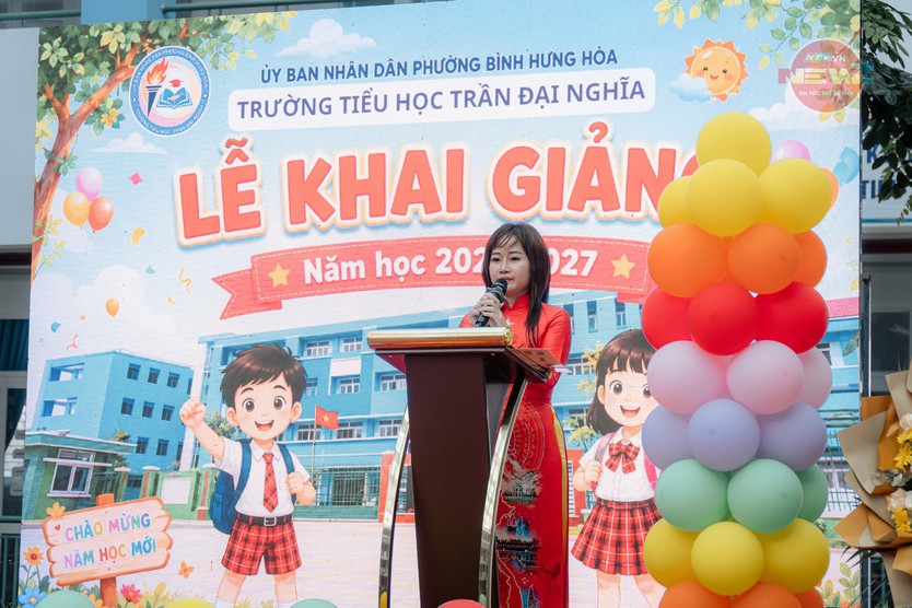 Trường Tiểu học Trần Đại Nghĩa khai giảng năm học mới trên khu đất nghĩa trang Bình Hưng Hòa - Ảnh 5.