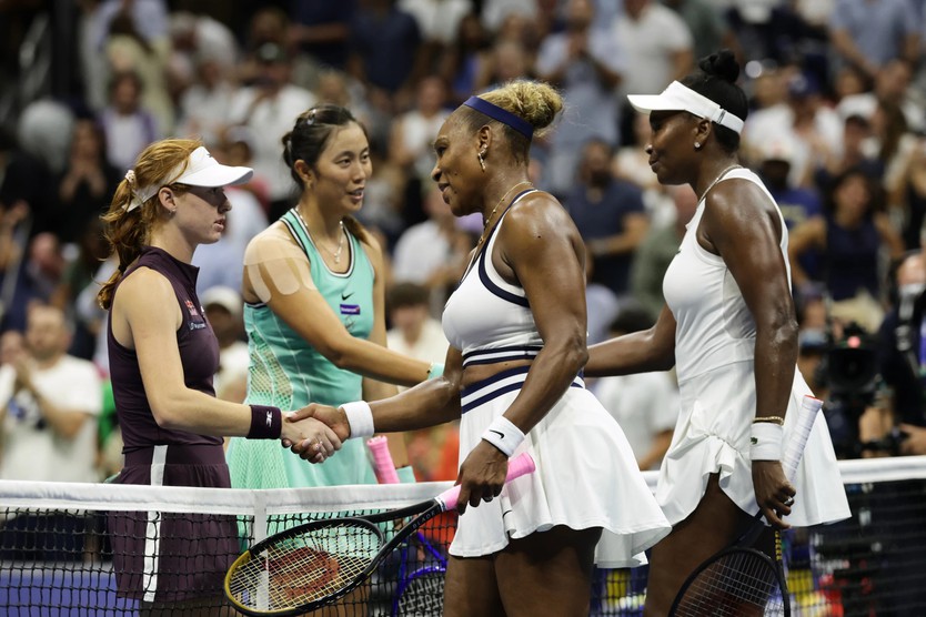 US Open: Serena và Venus Williams thua ngược ở loạt tie-break- Ảnh 2.