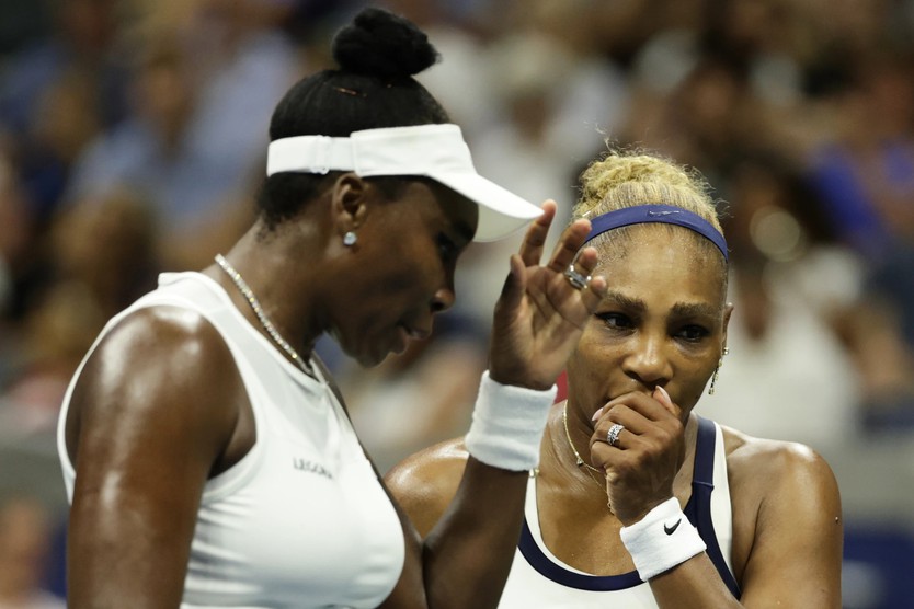US Open: Serena và Venus Williams thua ngược ở loạt tie-break- Ảnh 1.