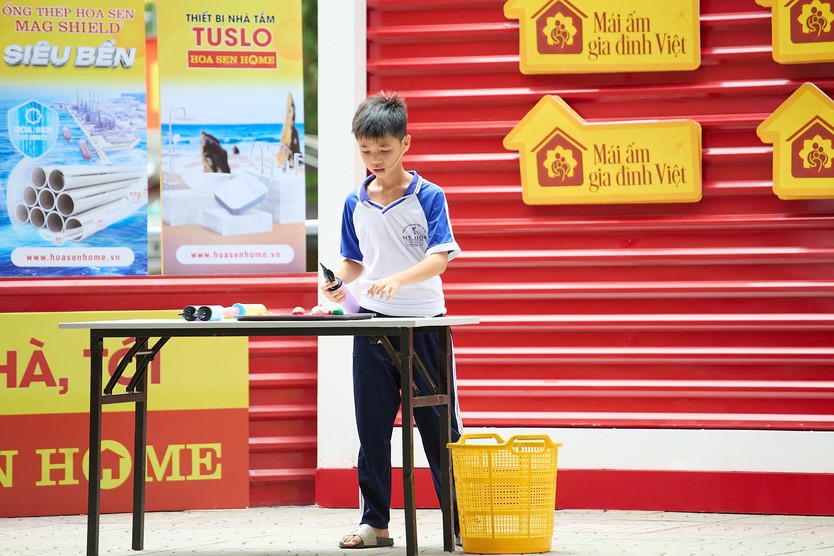 Xúc động ngày đầu ghi hình Mái ấm gia đình Việt tại Vĩnh Long- Ảnh 8.