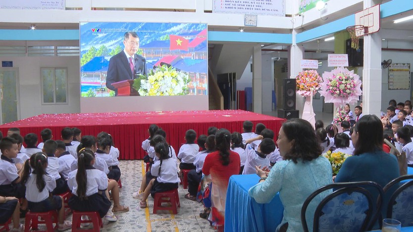 Trường Tân Định chào đón năm học mới trong không khí rộn ràng - Ảnh 4.