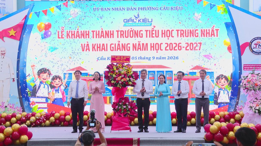 Khai giảng năm học mới và khánh thành, đưa vào sử dụng Trường Tiểu học Trung Nhất, phường Cầu Kiệu- Ảnh 1.