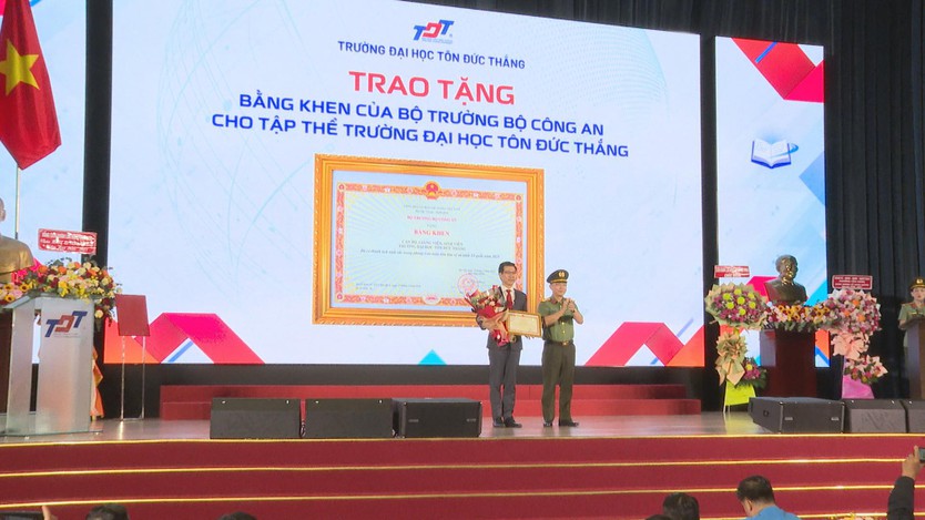Trường Đại học Tôn Đức Thắng khai giảng năm học 2026 - 2027- Ảnh 3.