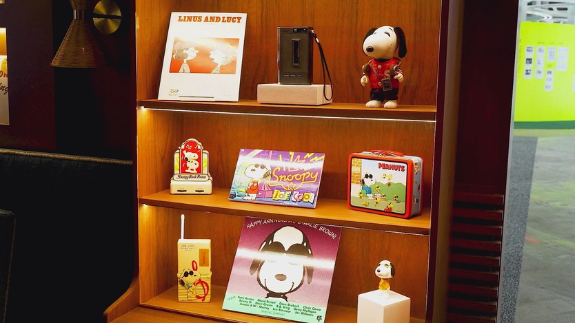 Triển lãm nhân vật chó Snoopy tại New York - Ảnh 6.