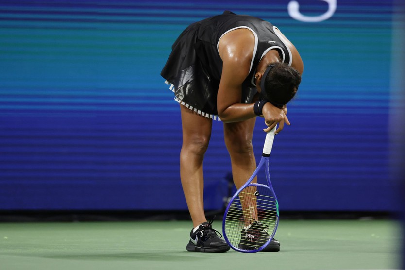 US Open: Zheng Qinwen ngược dòng ngoạn mục, Naomi Osaka cùng vào vòng 4 - Ảnh 3.