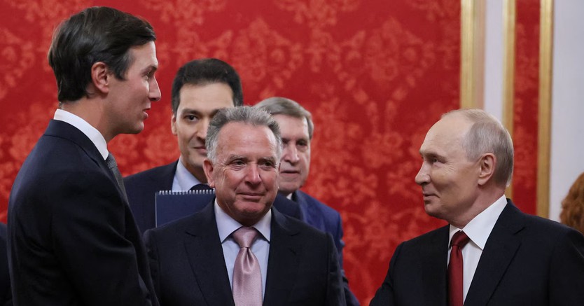 Tổng thống Putin gặp 2 đặc phái viên Mỹ, bàn về chấm dứt xung đột Ucraina- Ảnh 1.