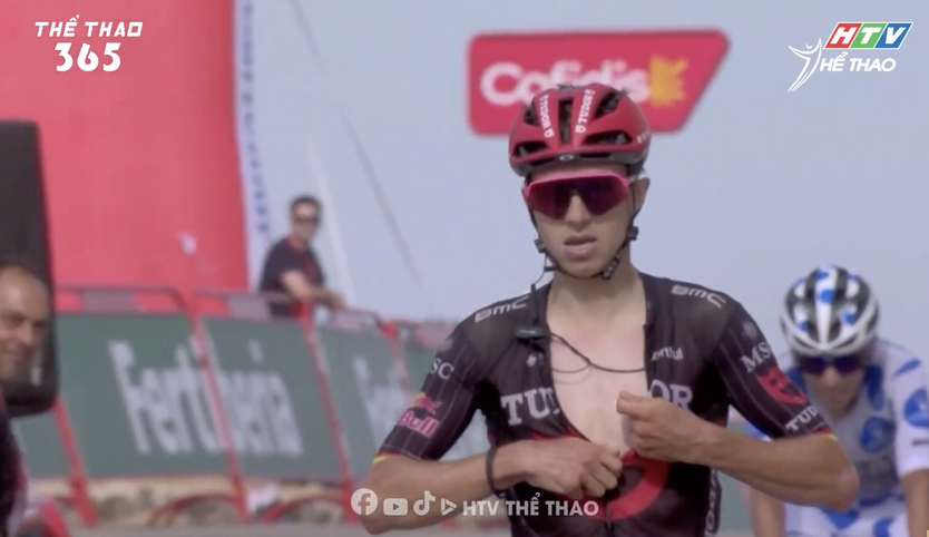 Enric Mas gia tăng khoảng cách trên đường đua La Vuelta - Ảnh 4.