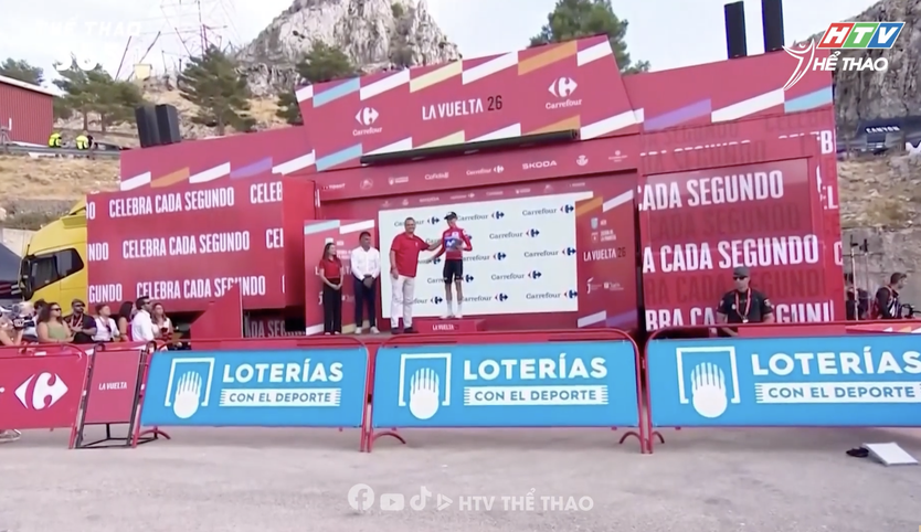 Enric Mas gia tăng khoảng cách trên đường đua La Vuelta - Ảnh 5.