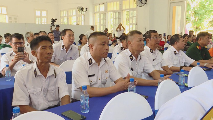 Những người lính Trường Sa năm xưa hội tụ- Ảnh 4.