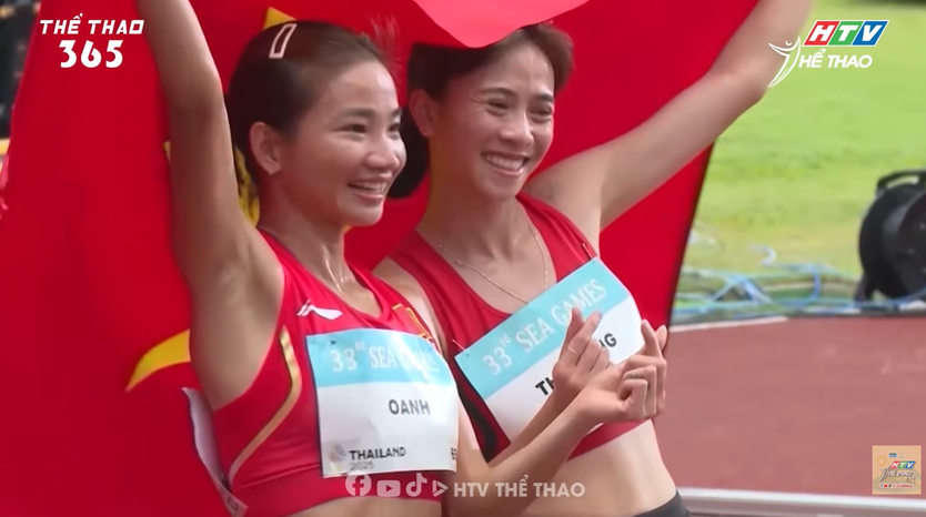 Đội tuyển Điền kinh Việt Nam dâng hương Đền Hùng, hướng đến ASIAD 20 - Ảnh 8.