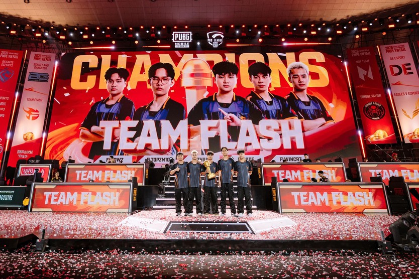 Team Flash vô địch PMPL mùa Thu - Ảnh 1.