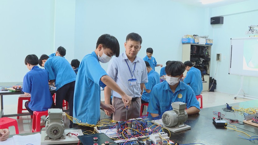 Tuyển sinh 2026-2027: Ngành nghề thực tiễn hút người học Đào tạo nghề gắn với nhu cầu thị trường - Ảnh 1.