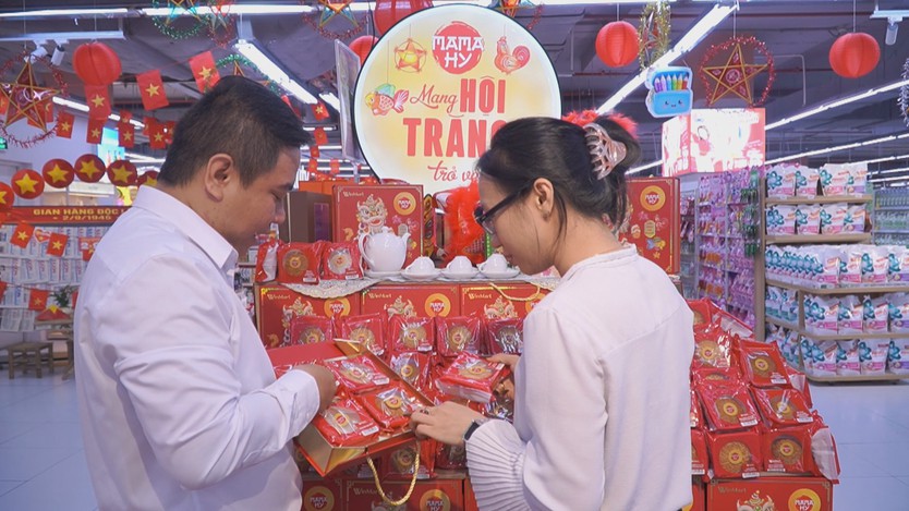 Thị trường bánh trung thu đa dạng mẫu mã, phân khúc giá - Ảnh 4.