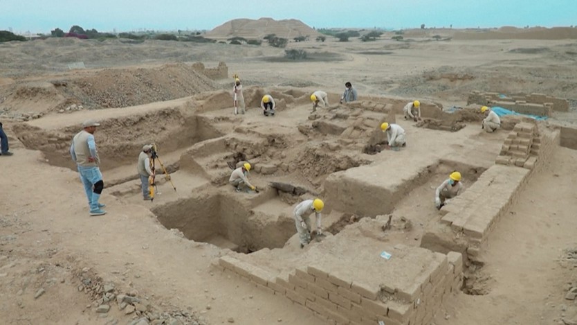Peru: Phát hiện khu mộ cổ 500 năm tuổi - Ảnh 1.
