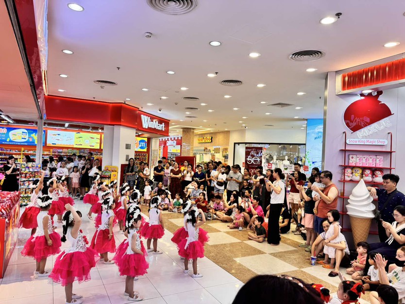 WinMart “Mang Hội Trăng Trở Về”, tổ chức nhiều hoạt động đón Tết thiếu nhi trên toàn hệ thống - Ảnh 1.