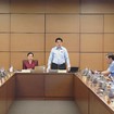Quốc hội thảo luận sửa đổi Luật hàng không dân dụng và Luật Viên chức