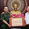 Bộ Tư lệnh Lăng Chủ tịch Hồ Chí Minh thăm chúc tết TP. Hồ Chí Minh