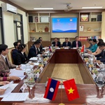 Ủy ban MTTQ Việt Nam TP. Hồ Chí Minh hội đàm với Ủy ban Mặt trận Lào xây dựng đất nước thủ đô Viêng Chăn